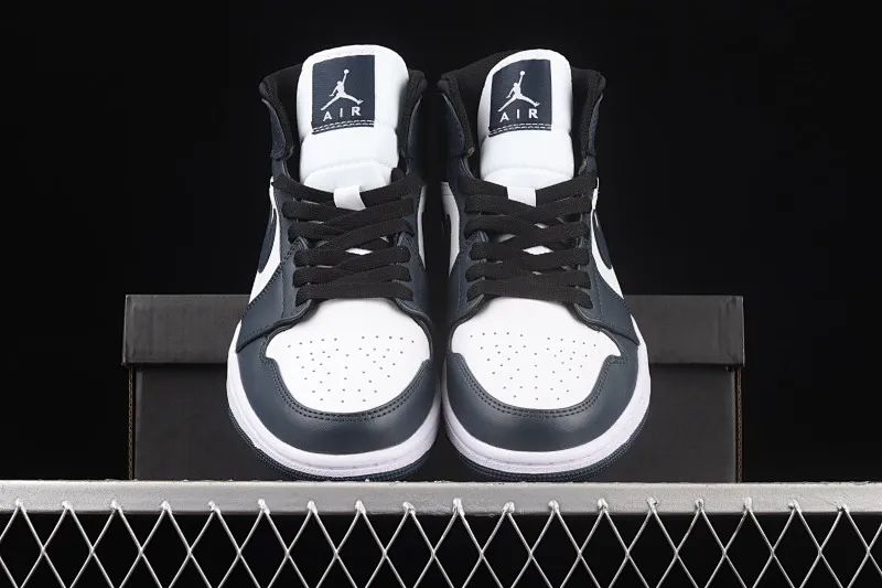All categories Air Jordan Jordan series basketball shoes Air Jordan 1 Mid Different versions Air Jordan 1 Mid "Dark Teal" AJ1 Qiao 1 Qinglan China basketball shoes 554724-411